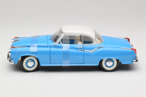 Borgward Isabella Coupe Blå Revell 1:18 08859-P1 Metall — bild 3 av 6