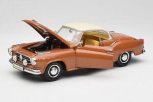 Borgward Isabella Coupe Brons Vit Revell 1:18 08982 Metall — bild 2 av 8