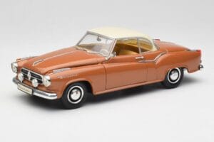 Borgward Isabella Coupe Brons Vit Revell 1:18 08982 Metall