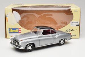 Borgward Isabella Coupe Grå & Svart Revell 1:18 8989 Metall — bild 2 av 8