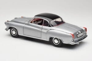 Borgward Isabella Coupe Grå & Svart Revell 1:18 8989 Metall — bild 4 av 8