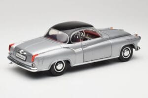 Borgward Isabella Coupe Grå & Svart Revell 1:18 8989 Metall — bild 5 av 8