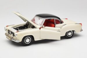 Borgward Isabella Coupe Vit Revell 1:18 8859 Metall — bild 2 av 8