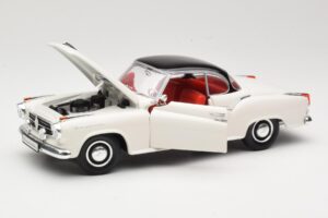 Borgward Isabella Coupe Vit Revell 1:18 08982-W1 Metall — bild 2 av 8