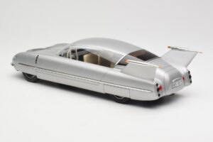 Borgward Traumwagen Silver BoS Models 1:18 BOS052 Resin — bild 5 av 6