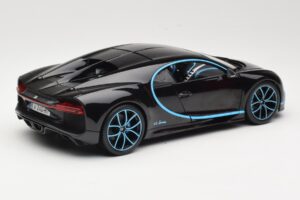 Bugatti Chiron Svart & Blå Bburago 1:18 18-11040BK Metall — bild 3 av 8
