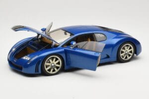 Bugatti EB 18.3 Chiron Blå AUTOart 1:18 70911 Metall — bild 2 av 8