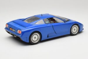Bugatti EB110 Mörkblå Bburago 1:18 3035-DB Metall — bild 3 av 8