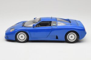 Bugatti EB110 Mörkblå Bburago 1:18 3035-DB Metall — bild 4 av 8