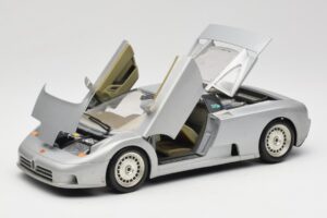 Bugatti EB110 Silver Bburago 1:18 3035-S Metall — bild 2 av 8
