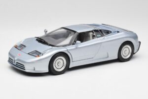 Bugatti EB110 SS Silver Anson 1:18 30303-W-M2 Metall