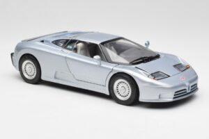 Bugatti EB110 SS Silver Anson 1:18 30303-W-M2 Metall — bild 6 av 8