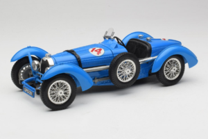 Bugatti Type 51 Grand Prix #14 Blå Bburago 1:18 3012-M1 Metall