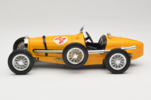 Bugatti Type 59 #14 Grand Prix Orange Bburago 1:18 3012 Metall — bild 3 av 6