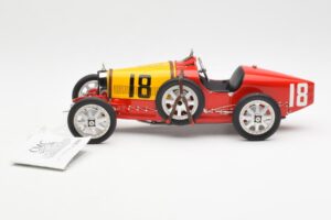 Bugatti T35 National Colors Spain CMC 1:18 M-100-B-016 Metall — bild 3 av 6
