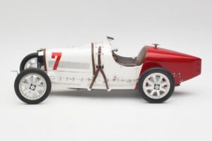 Bugatti Type 35 GP Poland 1924 CMC 1:18 M-100 B-003 Metall — bild 3 av 6