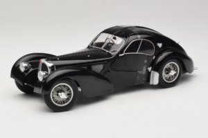 Bugatti Type 57 SC Atlantic Svart Solido 1:18 S1802101 Metall