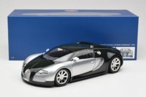Bugatti Veyron Edition Centenaire Chrome Green Minichamps 1:18 100110852 Metall — bild 8 av 8