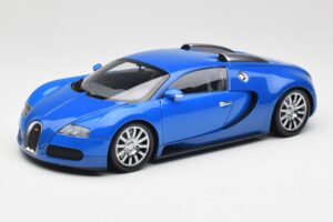 Bugatti Veyron Ljusblå Mörkblå Minichamps 1:18 100110821 Metall