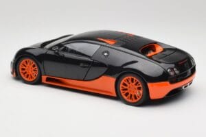 Bugatti Veyron Super Sport World Record Edition Carbon & Orange Minichamps 1:18 100110840 Metall — bild 7 av 8