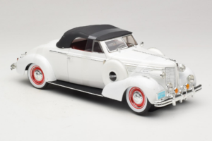 Buick Century Cabriolet Vit Signature Models 1:18 18131 Metall — bild 4 av 6
