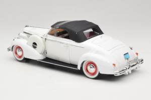 Buick Century Cabriolet Vit Signature Models 1:18 18131 Metall — bild 5 av 6