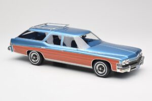 Buick Estate Wagon Light Blue Metallic BoS Models 1:18 BOS417 Resin — bild 4 av 6