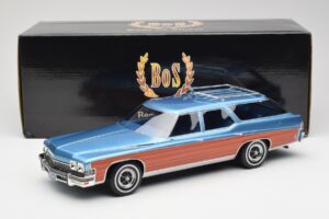 Buick Estate Wagon Light Blue Metallic BoS Models 1:18 BOS417 Resin — bild 6 av 6