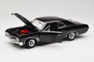 Buick GS 400 Svart American Muscle 1:18 33086 Metall — bild 2 av 8