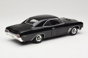 Buick GS 400 Svart American Muscle 1:18 33086 Metall — bild 3 av 8