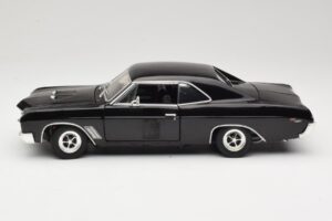 Buick GS 400 Svart American Muscle 1:18 33086 Metall — bild 4 av 8