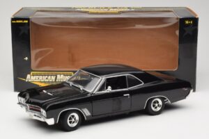 Buick GS 400 Svart American Muscle 1:18 33086 Metall — bild 8 av 8