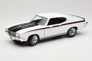 Buick GSX Vit American Muscle 1:18 AMM1322/06 Metall