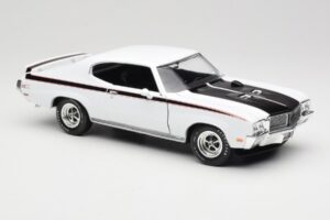 Buick GSX Vit American Muscle 1:18 AMM1322/06 Metall — bild 6 av 8