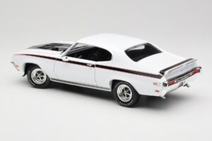 Buick GSX Vit American Muscle 1:18 AMM1322/06 Metall — bild 7 av 8