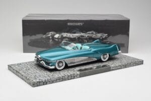 Buick Le Sabre Concept Turquoise Metallic Minichamps 1:18 107141232 Metall — bild 6 av 6