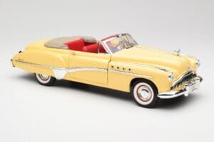 Buick Roadmaster Chrome Yellow Motormax 1:18 23124646-M17 Metall — bild 6 av 8