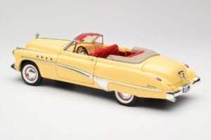 Buick Roadmaster Chrome Yellow Motormax 1:18 23124646-M17 Metall — bild 7 av 8