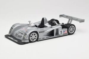 Cadillac Northstar LMP #1 24 Hours of Le Mans 2000 Hot Wheels 1:18 29225 Metall — bild 2 av 8