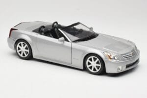 Cadillac XLR Cabrio Silver Hot Wheels 1:18 53838 Metall — bild 6 av 8