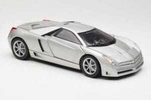 Cadillac Cien Silver Hot Wheels 1:18 57296 Metall — bild 6 av 8