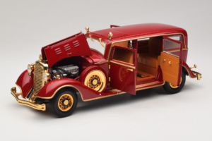 Cadillac Deluxe Tudor Statslimousine Puyi Siste Kejsare av Kina Sun Star 1:18 4100 Metall — bild 2 av 9