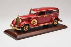 Cadillac Deluxe Tudor Statslimousine Puyi Siste Kejsare av Kina Sun Star 1:18 4100 Metall — bild 8 av 9