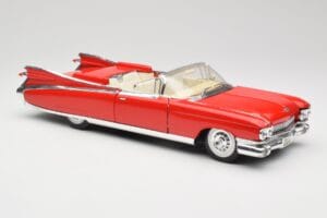 Cadillac Eldorado Biarritz Bolero Red Maisto 1:18 31813 Metall — bild 6 av 8