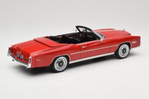 Cadillac Eldorado Cabriolet Röd MCG 1:18 MCG18471 Metall — bild 3 av 8