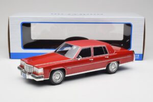 Cadillac Fleetwood Brougham Mörkröd Metallic MCG 1:18 MCG18251 Metall — bild 6 av 6