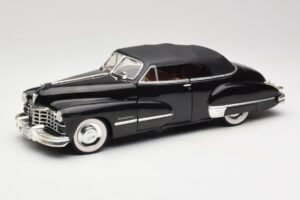 Cadillac Series 62 Svart Anson 1:18 30345 Metall
