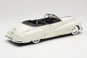 Cadillac Series 62 Cabriolet Vit Anson 1:18 30335 Metall — bild 3 av 8
