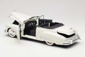Cadillac Series 62 Cabriolet Vit Anson 1:18 30335 Metall — bild 5 av 8