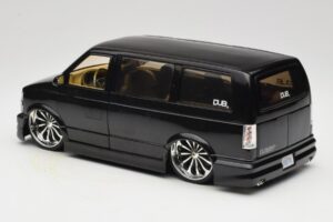 Chevrolet Astro Van Tuned Svart Jada 1:18 63122 Metall — bild 7 av 8